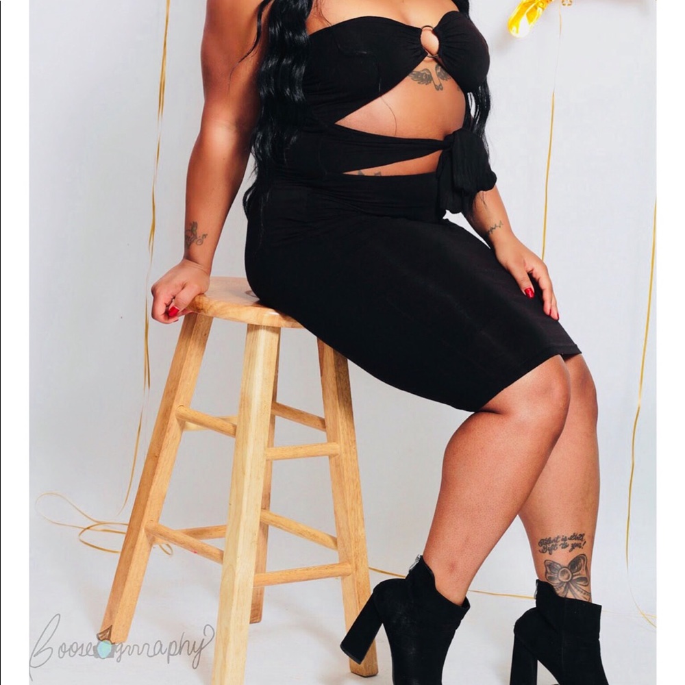 Black strapless party dress